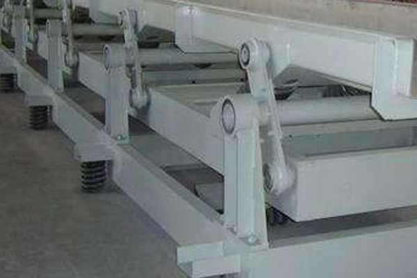 了解慣性振動熱料輸送機(jī)的優(yōu)勢特征